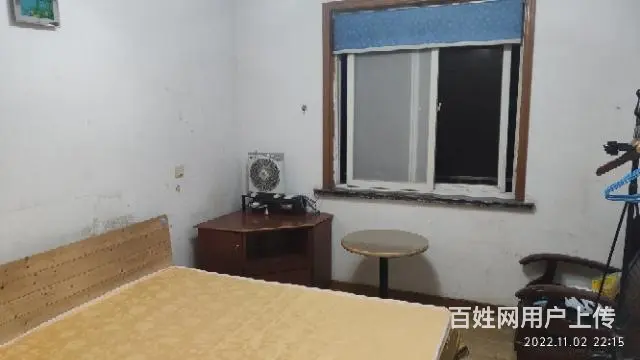 朝南大单间干净整洁 - 图片 1