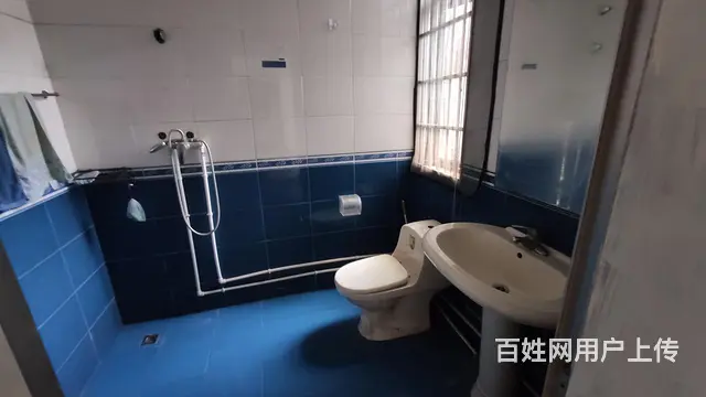 浔海花园 一楼带院子 出租 - 图片 8