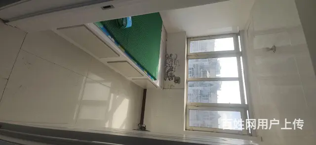 滴道区学校旁楼房出租 - 图片 1