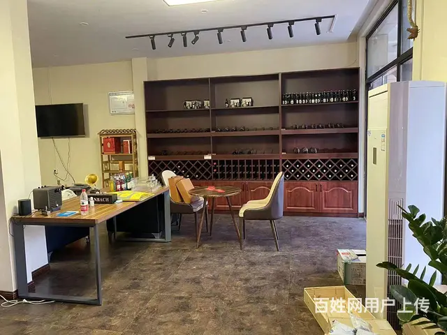 (麦子邦免费找店)小区门口, 车位充足,人流量大,新装修! - 图片 3