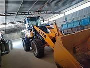 山宇940G21年电喷车中冷增压机器24口轮胎卸载