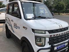 老年代步吉普车