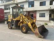 明宇926铲车，自动挡。发动机干爽...