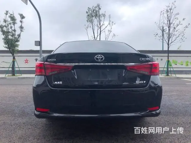 丰田 皇冠 2015款 2.0T 手自一体 时尚版 - 图片 3