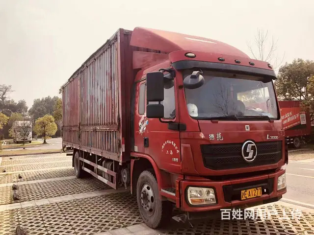 17年3月份7.8米陕汽德龙箱车 个人一手车便宜 - 图片 2