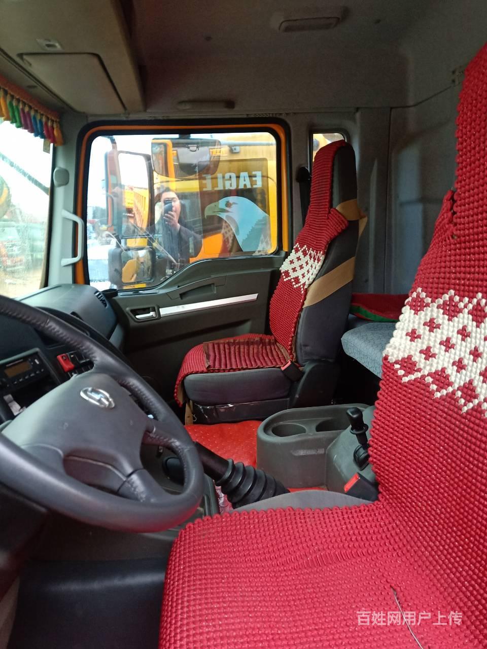 陕汽 德龙f3000前四后八自卸车375马力 国5