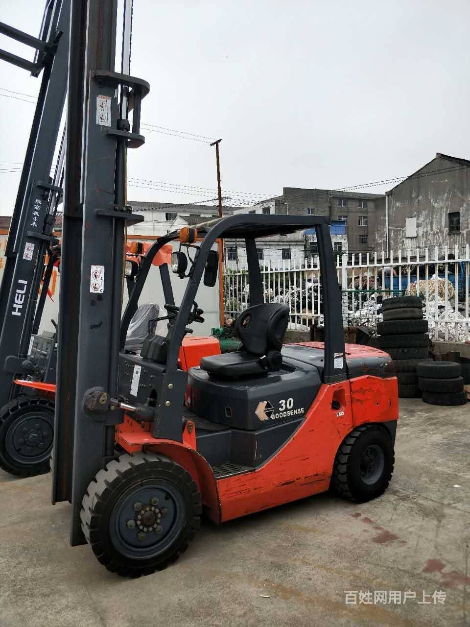 二手合力3吨平包夹叉车,3吨废纸夹包叉车免费安装