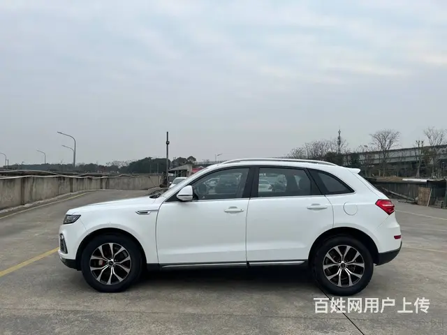众泰T600 2016款 2.0T 双离合 运动版旗舰型 - 图片 9
