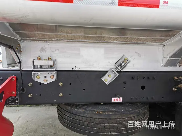 陕汽16吨油罐车图片配置价格 - 图片 4