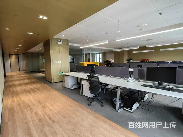 体育场附近，国宝大厦好豪华装修650平，可带家具出租，有钥匙 - 图片 3
