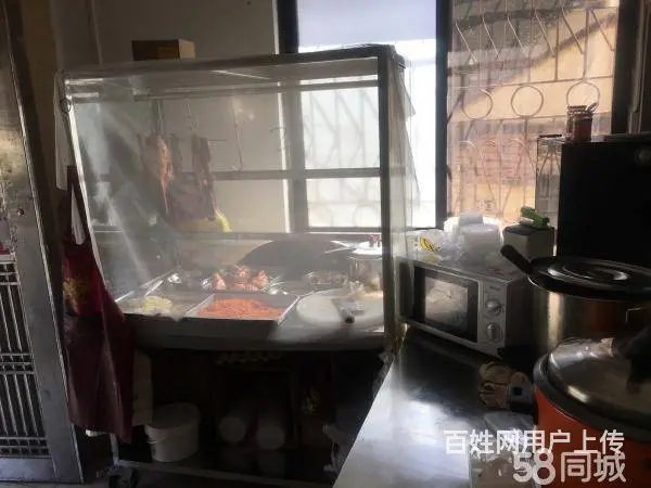 急转！湛江市赤坎区劳动路75号28平美食烧味店 - 图片 4