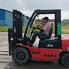 钦州育群叉车、铲车提供培训考证服务