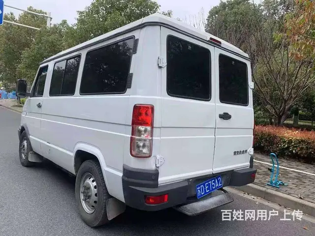 2016年 南京依维柯 手动挡 小型汽车6座 低 - 图片 5