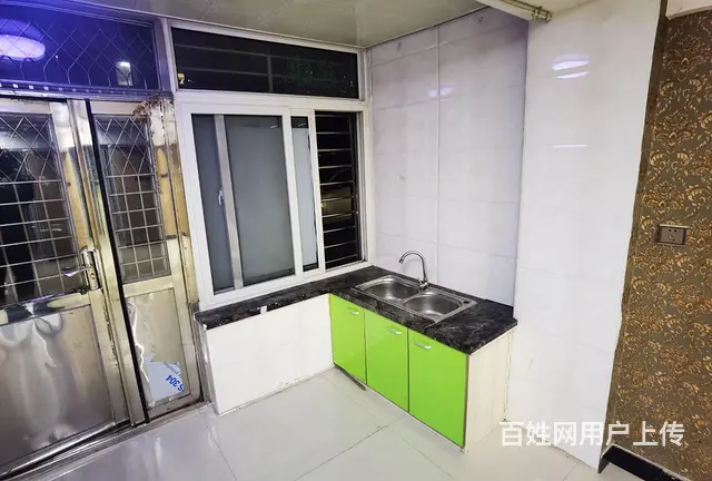 状元城装修大车库出租 - 图片 2