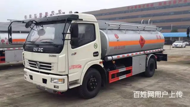 低价出售二手流动加油车、油罐车、洒水车 质保可靠 - 图片 1