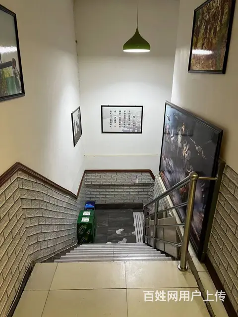 （同城乐铺）李斯路北口198平龙虾烤肉店对外转让超大外摆区 - 图片 6