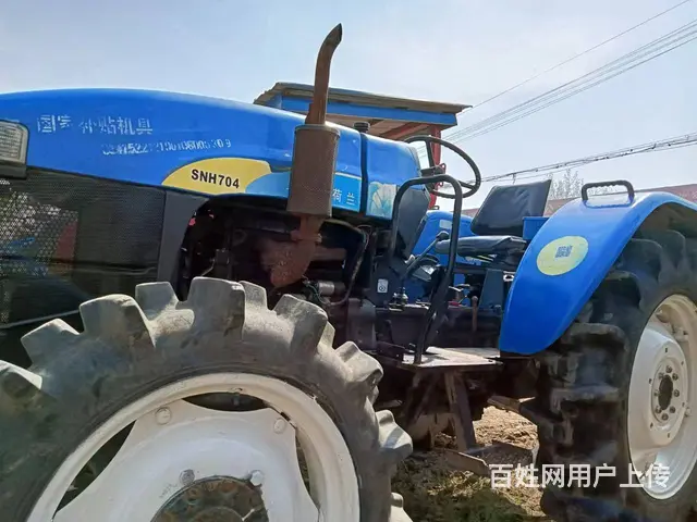 个人出售纽荷兰704拖拉机 全车原版 价格不高 - 图片 2