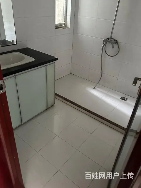 碧水湾出租 价格优惠 住址方便 - 图片 1