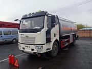 解放加油车-本地全新油罐车厂家直销