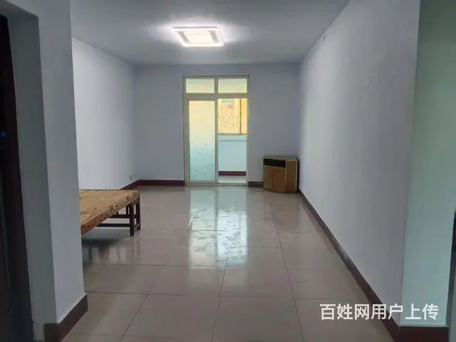 a湖滨区  2室2厅 独卫 阳台  带家具 - 图片 1