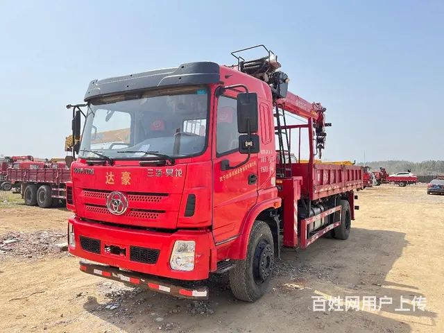 二手徐工8吨随车吊21年带保险个人便宜卖 - 图片 1