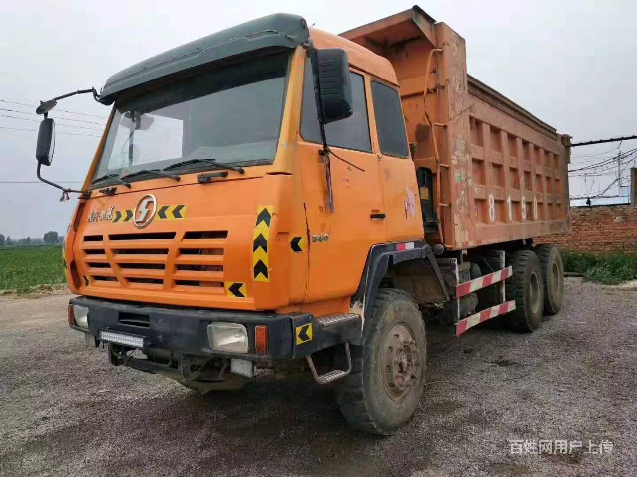 出售多台陕汽奥龙后八轮自卸车,310--340马力