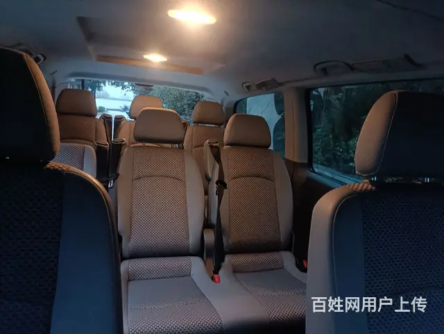 奔驰 威霆 2011款 2.5 手自一体 8座商务版 - 图片 5