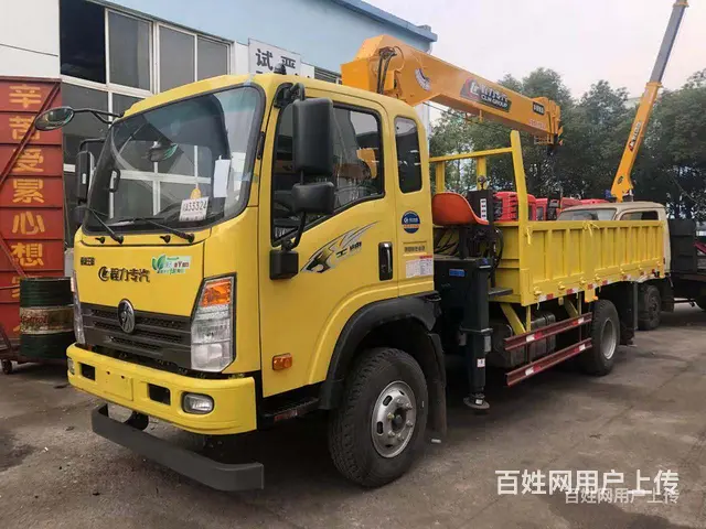 重汽豪曼4-5吨蓝牌随车吊 哪个厂家价格便宜 - 图片 2