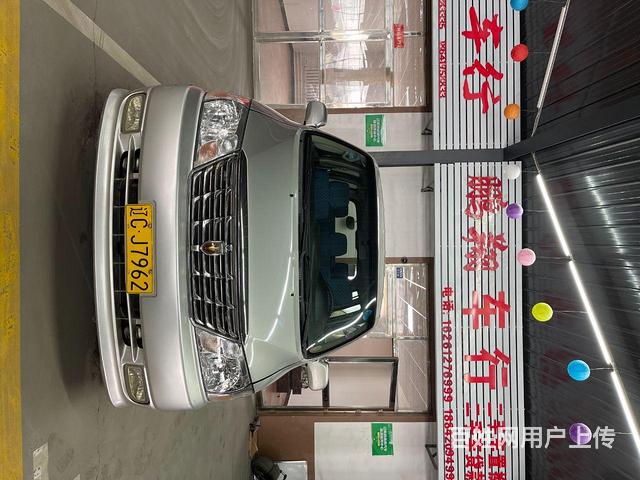 一手金杯面包车的图片