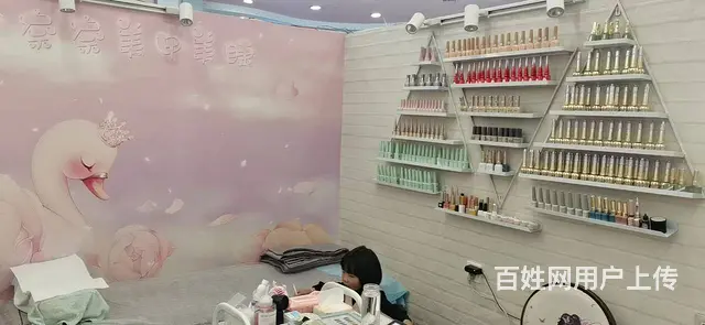 七P 8380 城西区力盟商业街地一大道负一层美甲区 - 图片 2