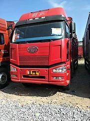 出售两年的解放前四后八载货车 350马力 国五