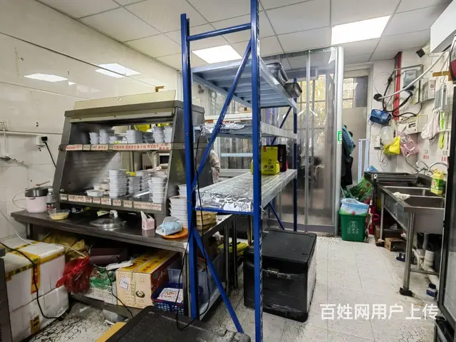 PZJ广场旁边60平外卖餐饮饭店转让30万，人流稳定 - 图片 4
