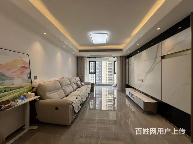 华侨城金茂府 3房2卫 小高层 3房全部朝南 业主 - 图片 1