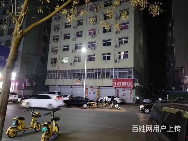 平顶山市宝丰县前进路门面商铺二楼600平出租 - 图片 1