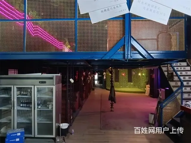 (同城搜铺网免费找店)中赢广场空铺出租 - 图片 1