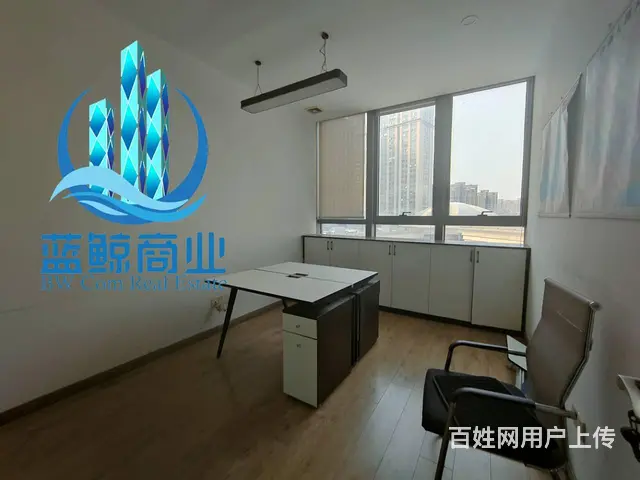 金龙湖旁环球港金座80平纯办公欢迎看房 - 图片 1