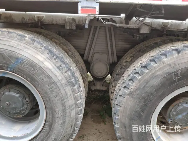 18年二手豪沃搅拌车 大20方  前四后八 国五 - 图片 8