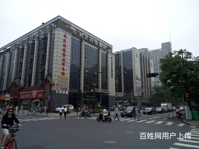 入驻华星路万塘汇，除了钱，连别人不该有的都有了 - 图片 1
