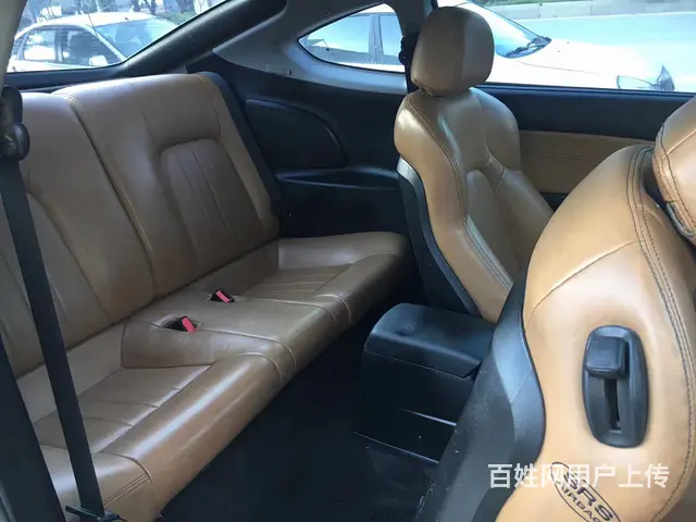 现代 现代Coupe [酷派] 2004款 2.0 - 图片 7