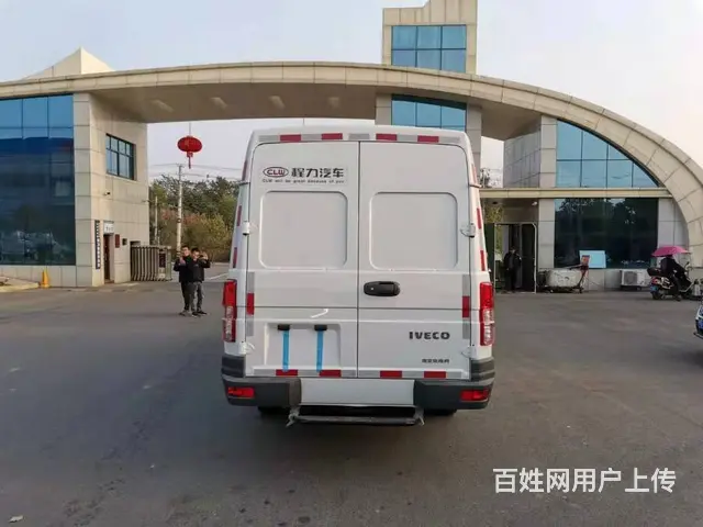 渭南依维柯面包冷藏车 疫苗冷藏车的价格与配置 - 图片 7