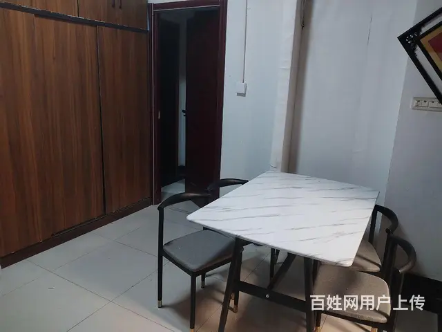 交通方便，空间大 - 图片 1