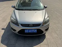 2013年福特福克斯手动挡1.8排量4个轮胎都很新