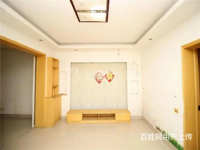 一楼还带有小院子（泰山三村带这样的院子非常少）看房有钥匙的。 - 图片 2