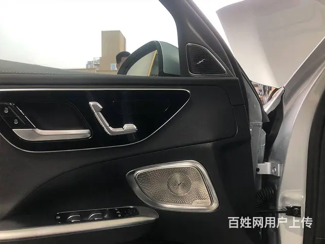 2022款23款奔驰C级 升级原厂小柏林之声音响 - 图片 2