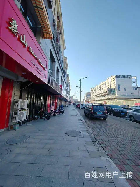 山海关兴华公寓临街营业中蛋糕店整体转让。面积99平米，精装修 - 图片 2
