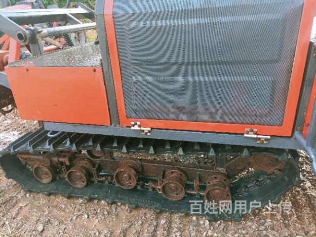 二手艾禾履带式旋耕机,二手久保田收割机