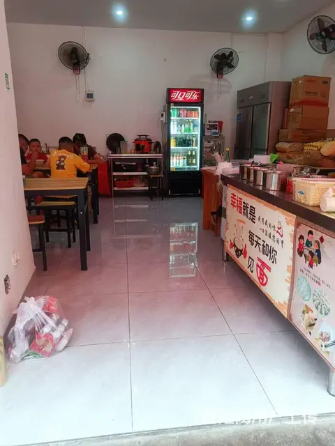 白云区犀牛角餐饮店转让 - 图片 3
