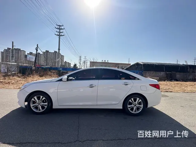 现代 索纳塔 2013款 第八代索纳塔 2.4 手自一体 顶 - 图片 5