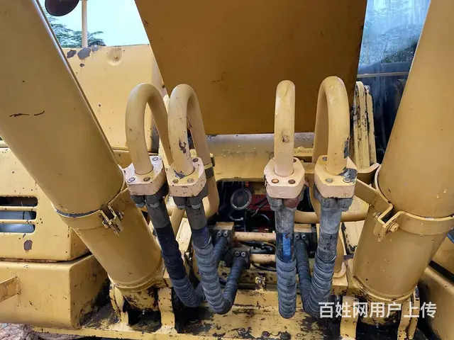 低价出售12年库存柳工922D 电话议价 - 图片 8