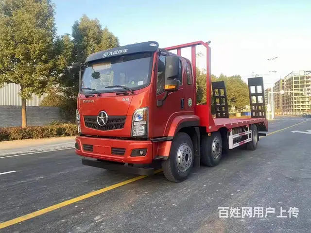 国六三轴平板车　拉150　180　200挖机拖板车 - 图片 1